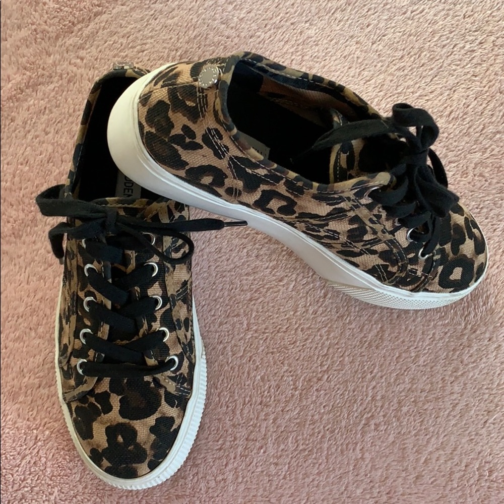 Steve Madden Sneaker